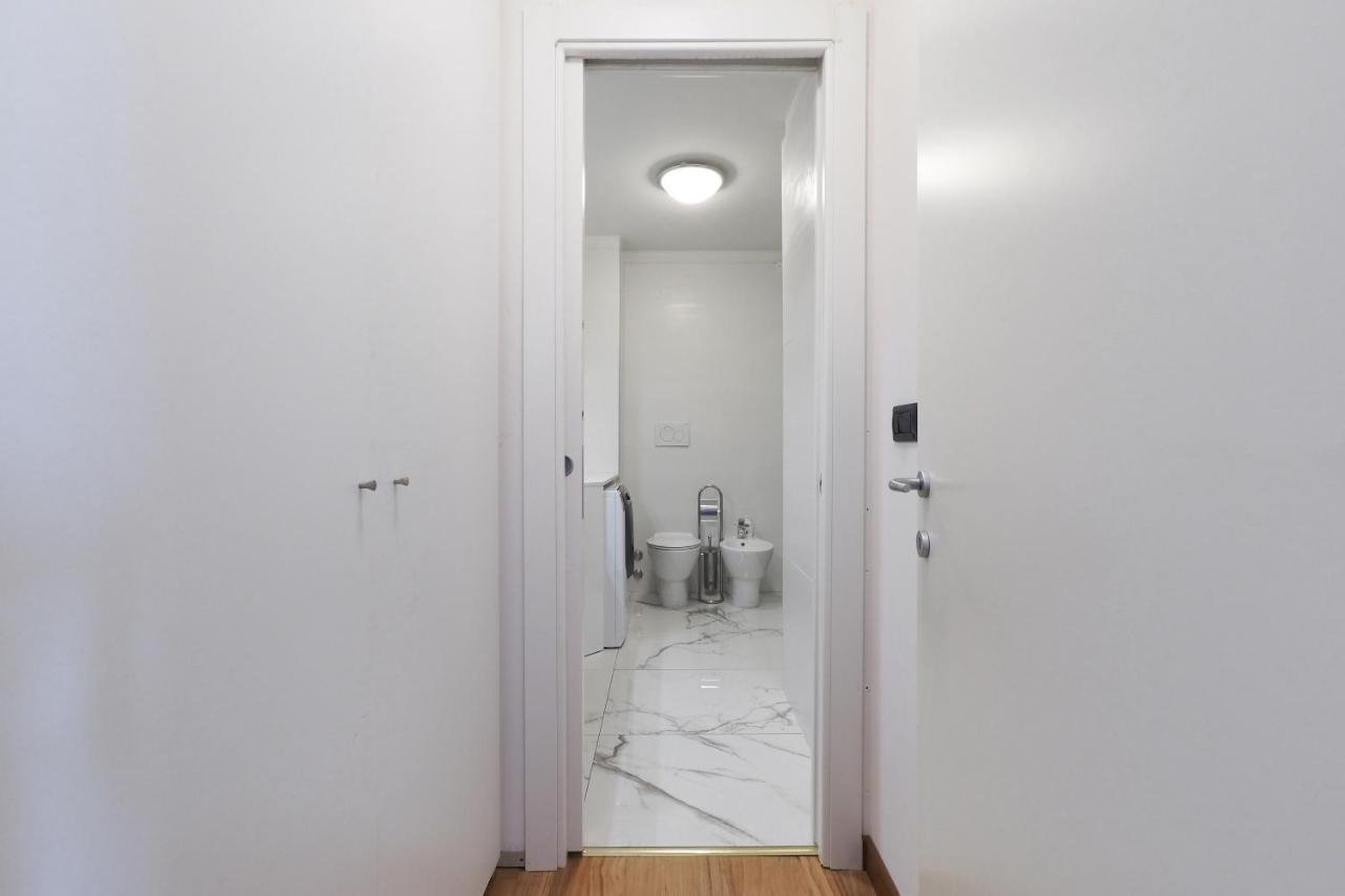 Duomo Luxury Apartment IV Milano Exterior foto
